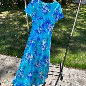 Jones New York Dress Hawaiian print size 6